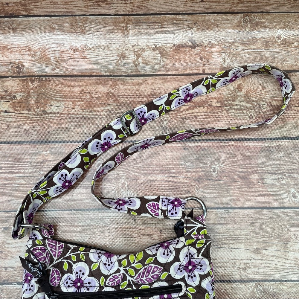 Vera Bradley Plum Petals Hipster Crossbody
Bag Shoulder green/purple - Picture 10 of 14